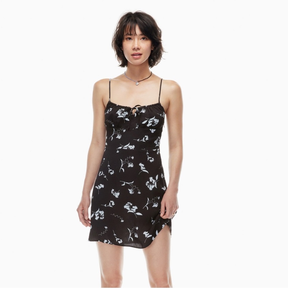 Wilfred Black and White Patterned Dress Aritzia